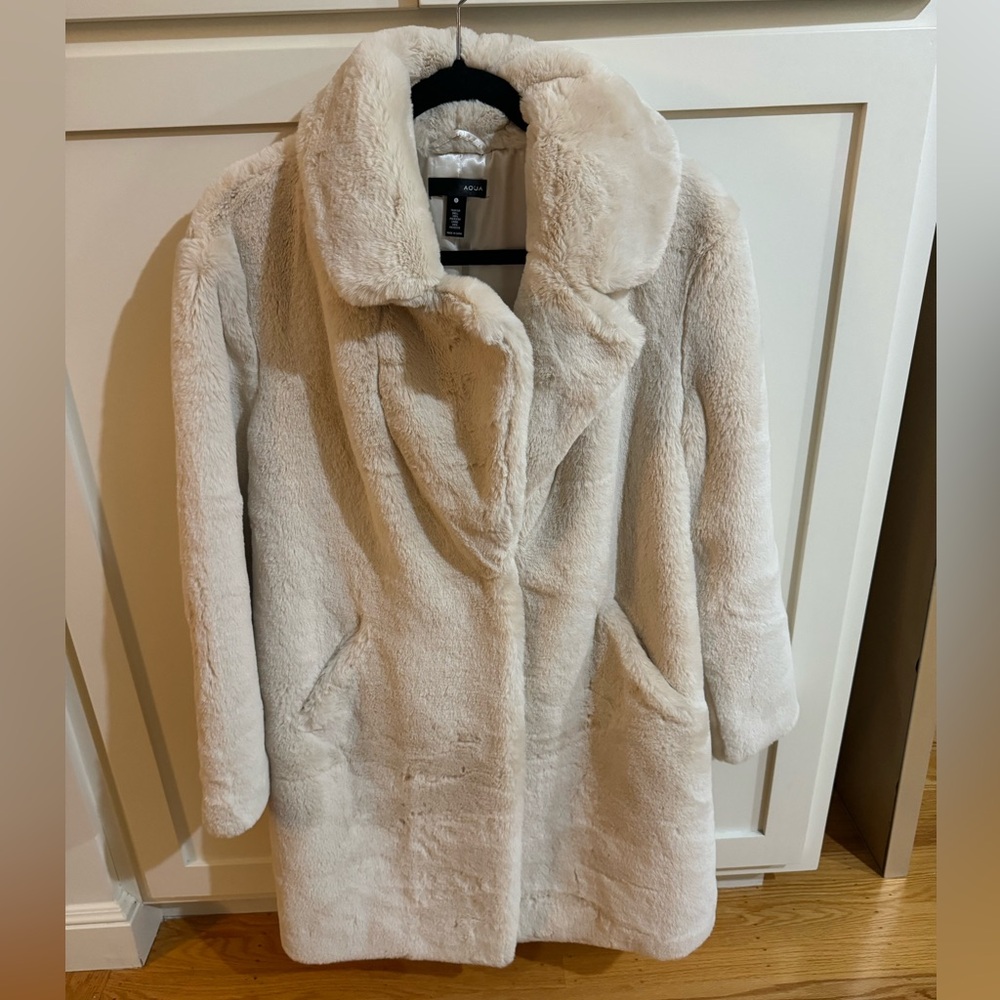 Aqua Faux Fur Jacket - size Small.  Worn once. Cream